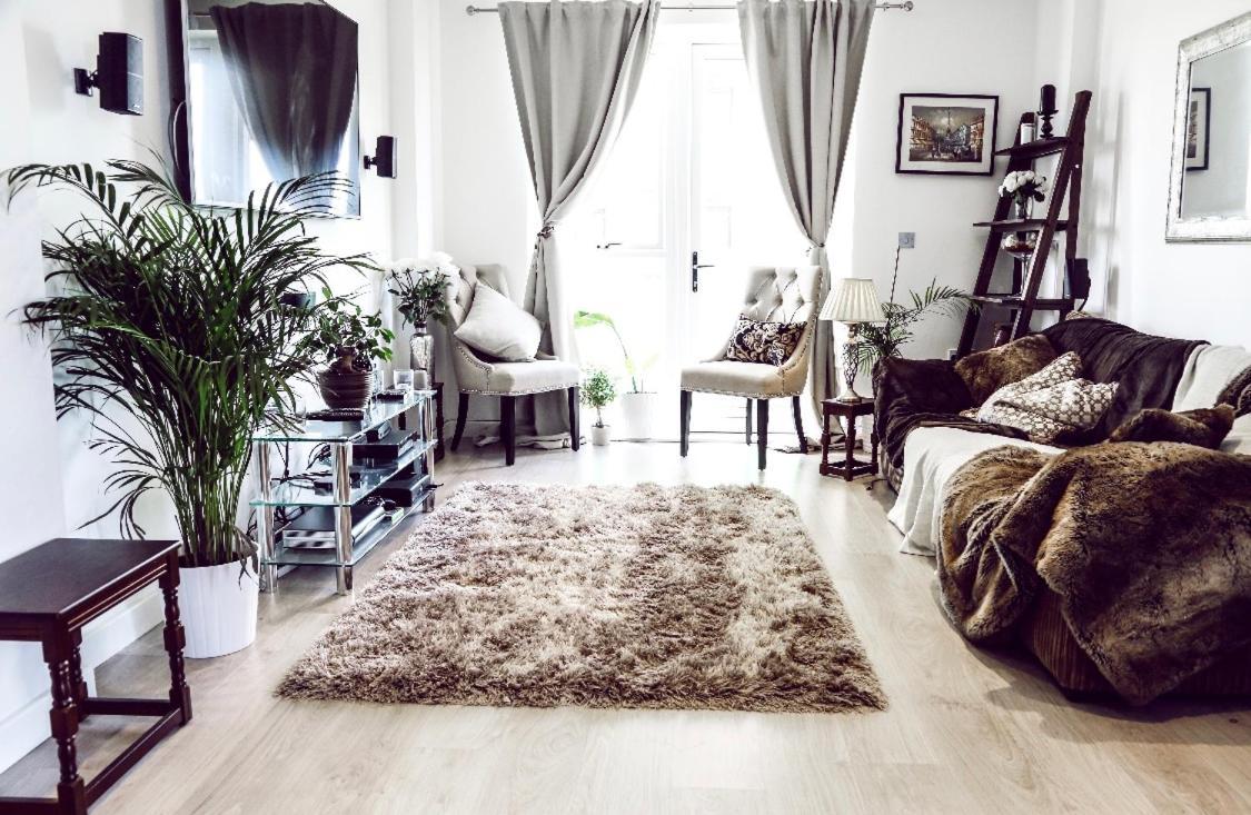 Lovely 2 Bed Apartment 15Mins From Bond St لندن المظهر الخارجي الصورة